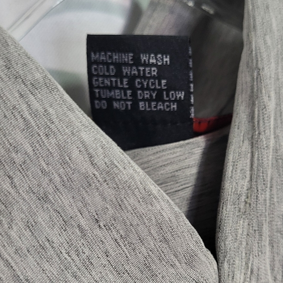 L.A. BEAT Men's NWOT Gray Short Sleeve Dress Shirt Size Large - Picture 6 of 6